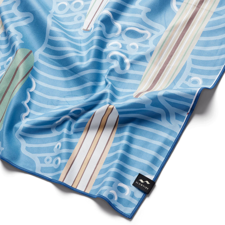 Reyn Spooner SLOWTIDE RETRO BOARDIN' QUICK-DRY BEACH TOWEL in VALLARTA BLUE
